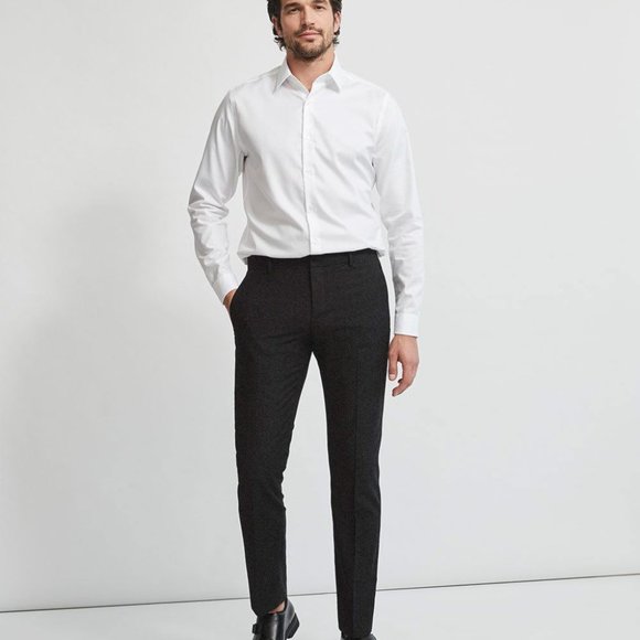 RW&Co. Tailored Fit Solid Twill Dress Shirt - Picture 3 of 9